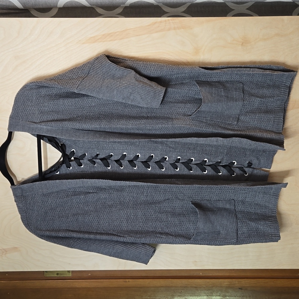 Cardigan sweater